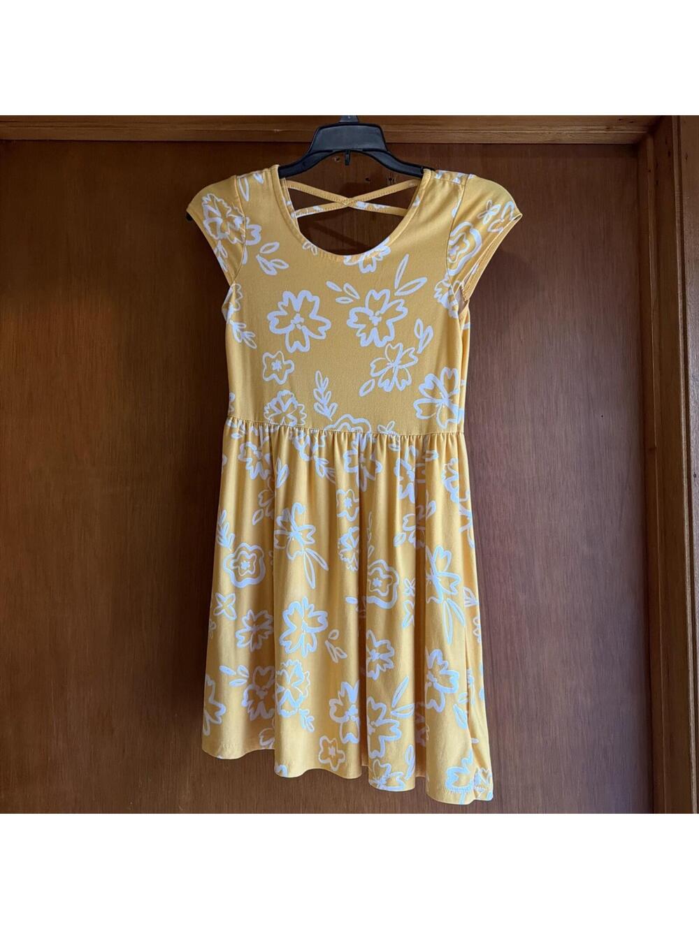 Girls Summer Dress Size Medium 8